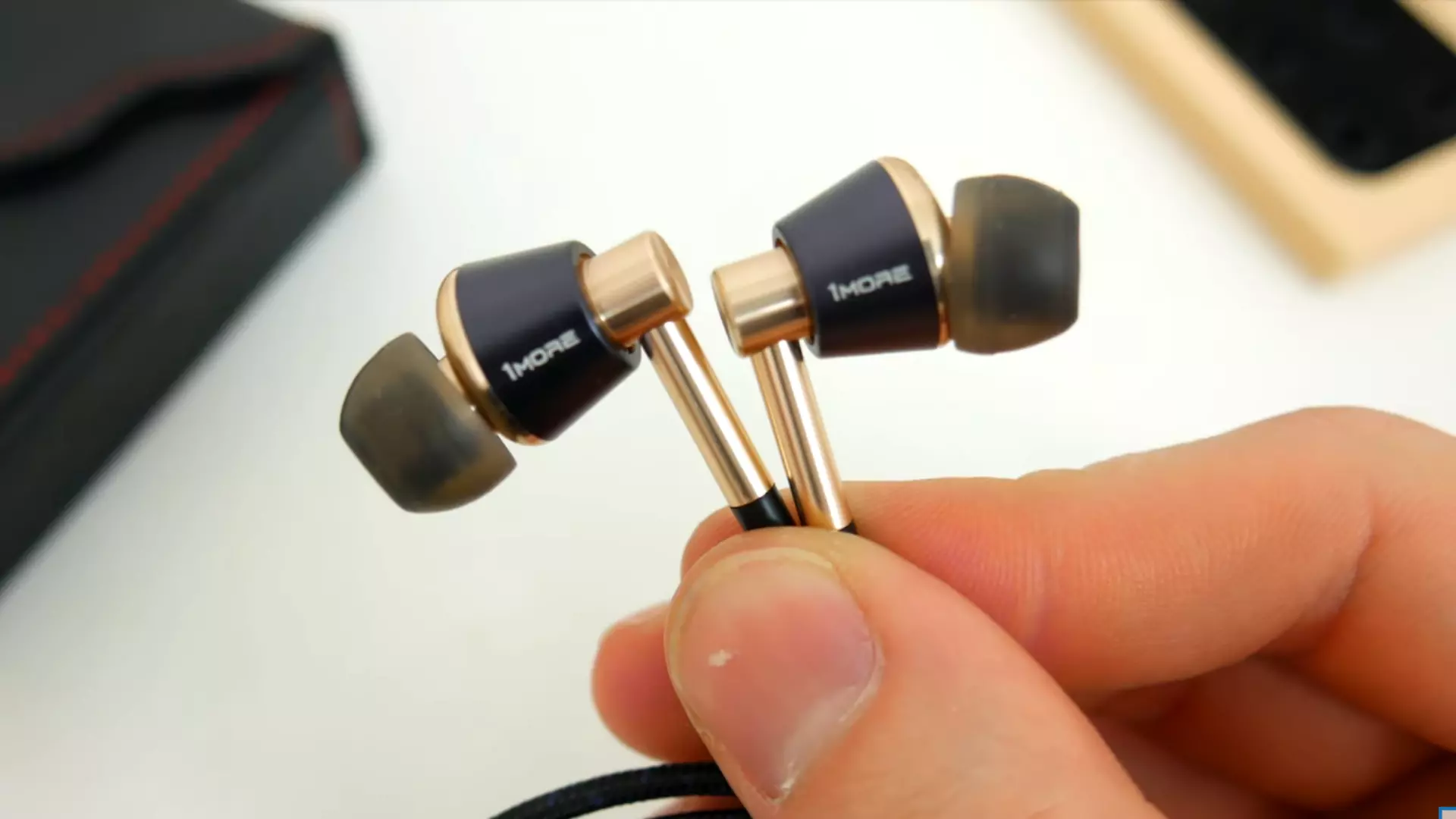 1MORE TRIPLE DRIVER IN-EAR EARPHONES Review